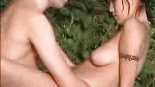 از blowjob روشن به یک مکزیکی سوت زده. دكتر سكسى