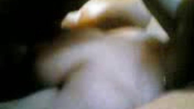 توریست کلاه های سکس مخفی دکتر تایلندی را می خورد و به آنها ختم می شود.